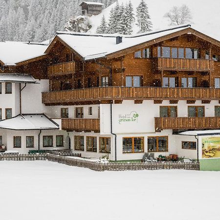 Hotel Zum Gruenen Tor ทักซ์ ภายนอก รูปภาพ